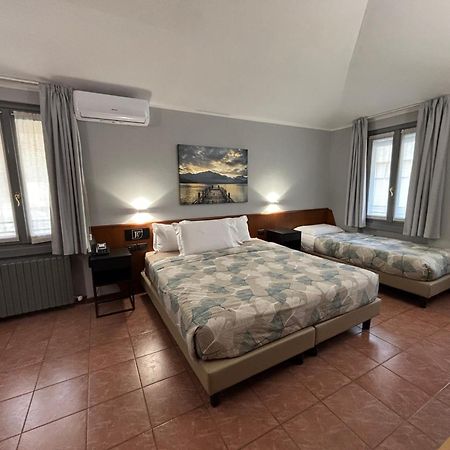 Villa Nasti Hotel Ristorante Canzo Esterno foto